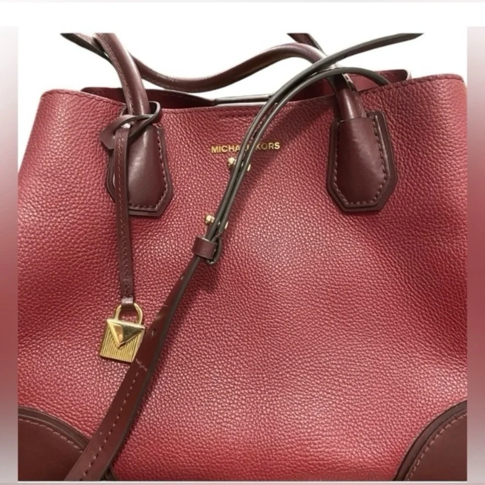 Michael Kors Mercer Gallery Satchel • Large • Reinforced Corners • Center Zip - Picture 2 of 16